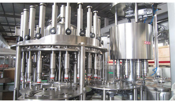 3900mm*3800mm*3100mm 18000 BPH Small Scale Bottling Machine